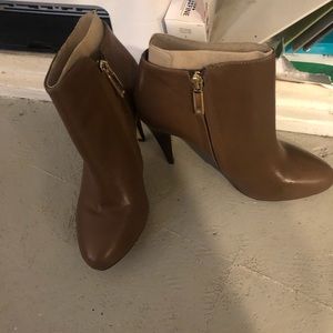 Real leather Banana Republic Booties!